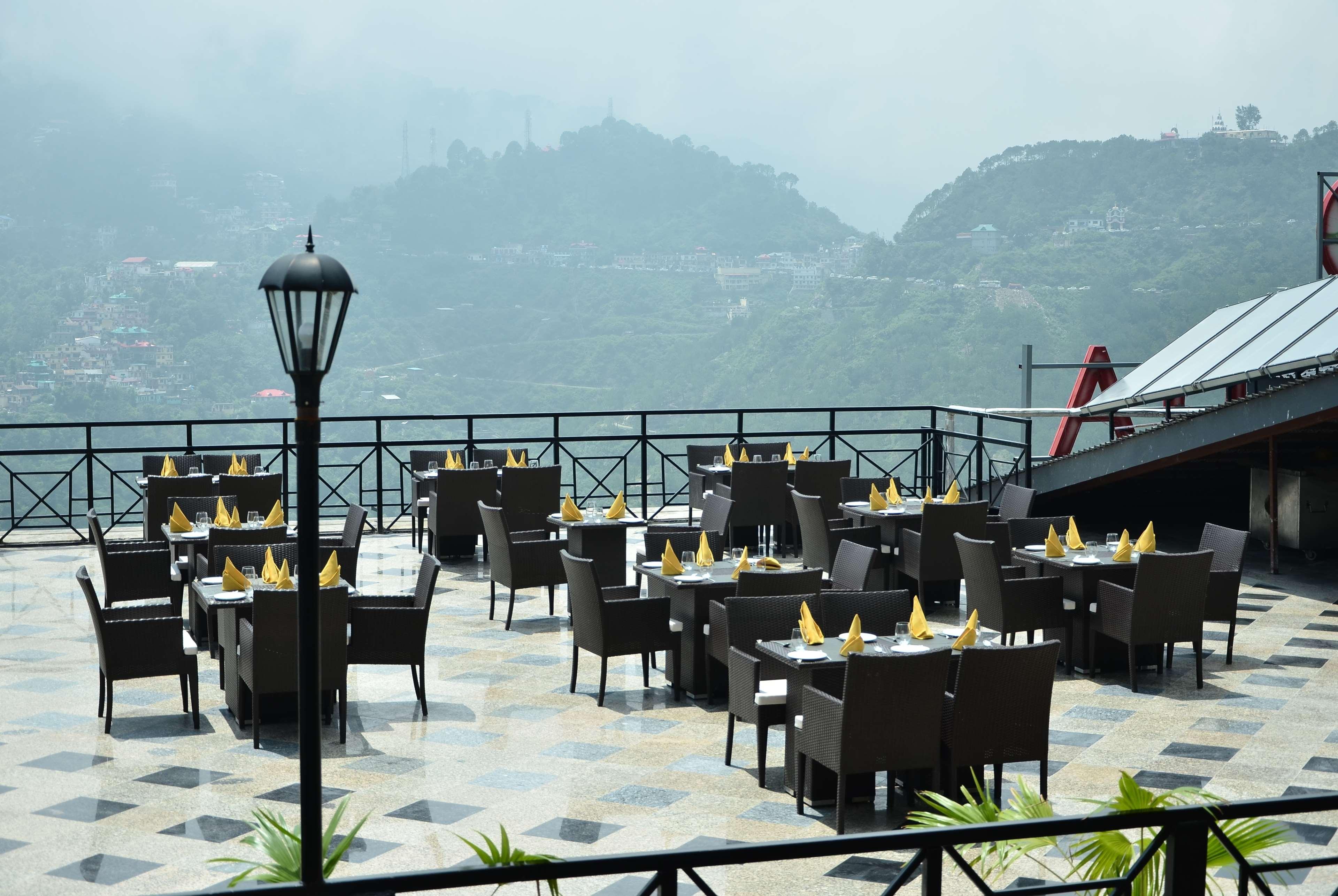 Ramada By Wyndham Kasauli Hotel Ngoại thất bức ảnh