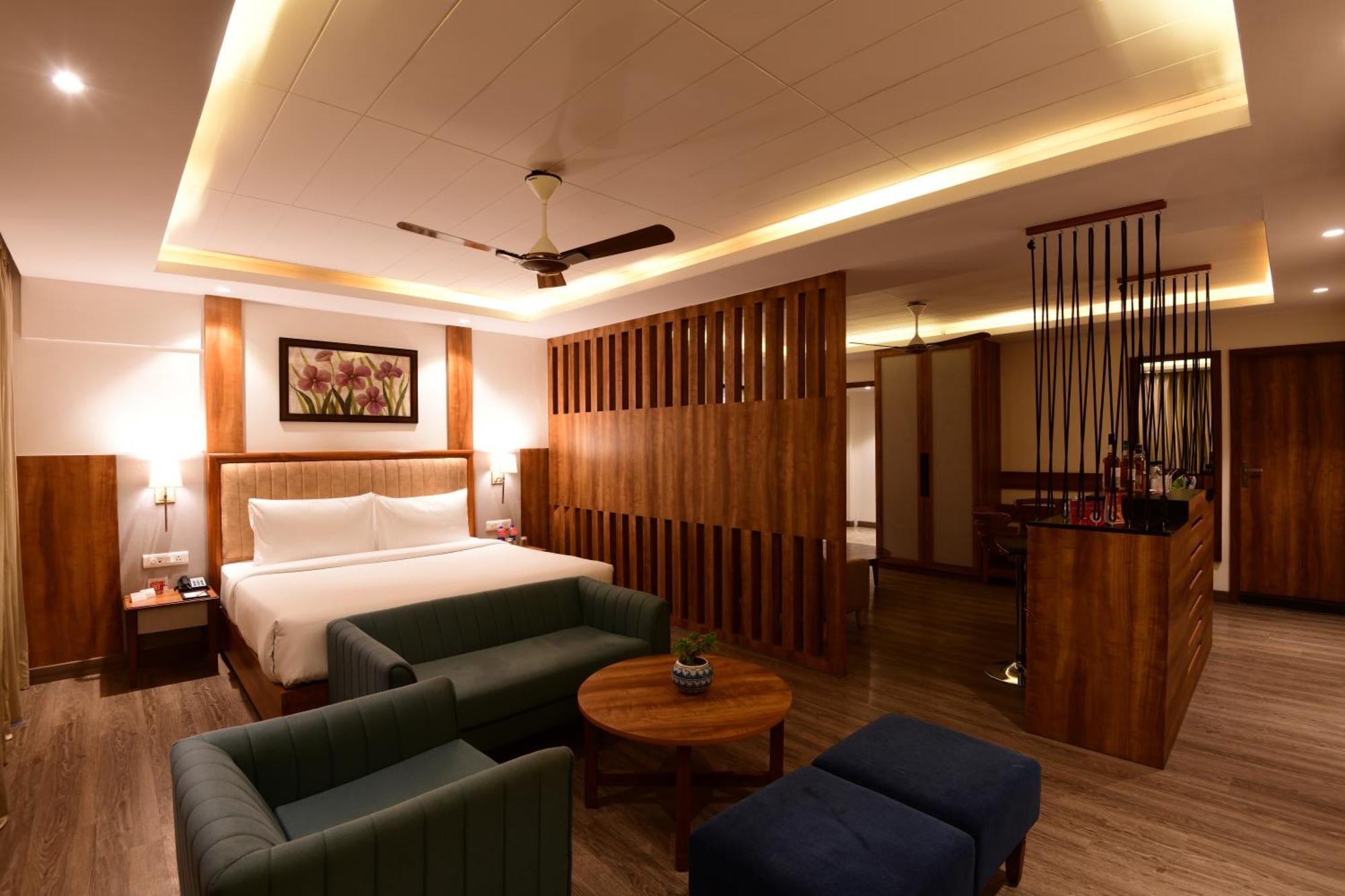 Ramada By Wyndham Kasauli Hotel Ngoại thất bức ảnh