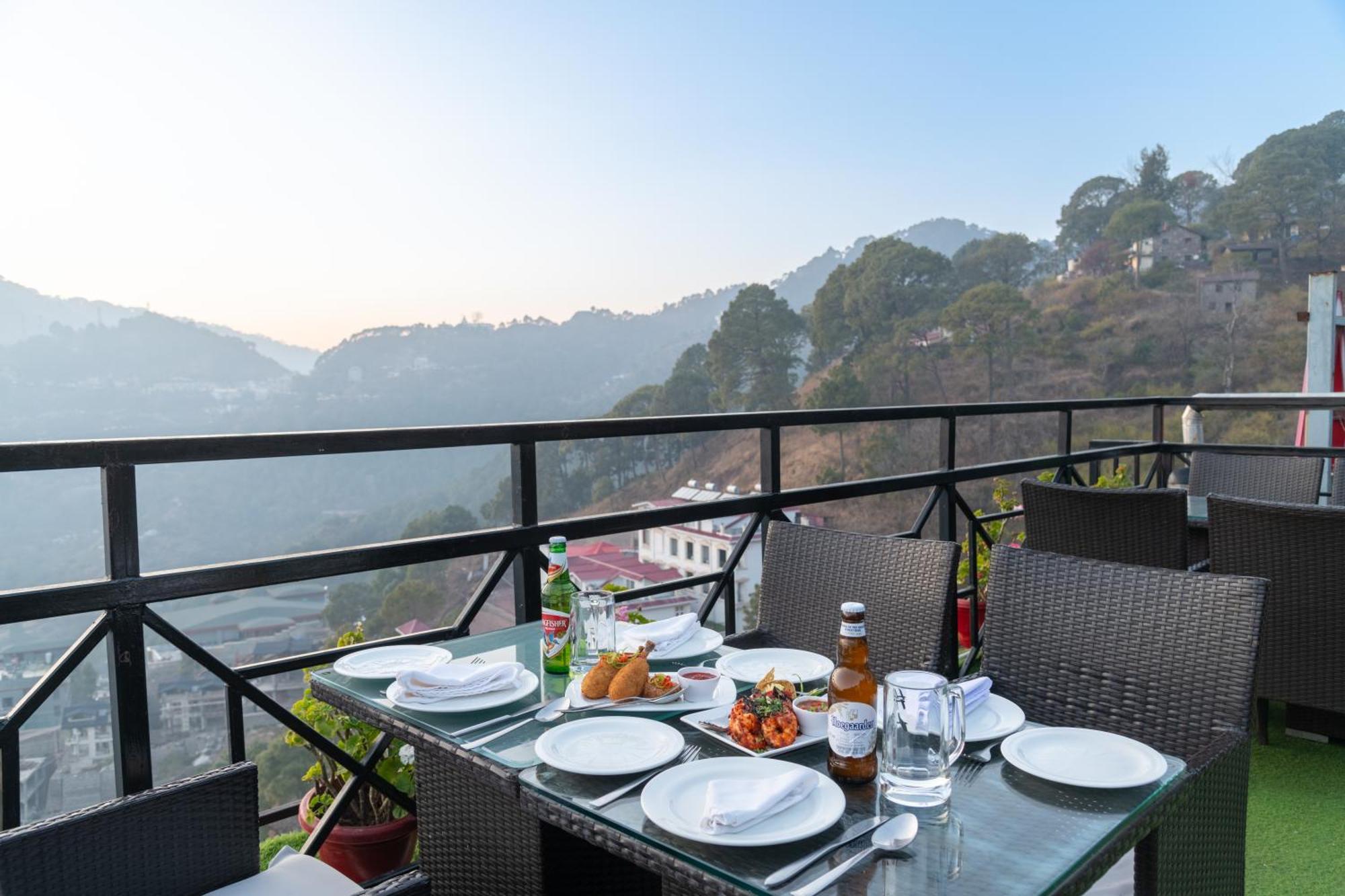 Ramada By Wyndham Kasauli Hotel Ngoại thất bức ảnh